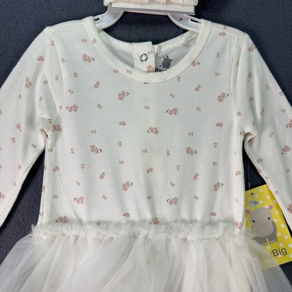 NWT ItsyBig White Floral Tulle Skirt Snap Closures Footed Onepiece Outfit 9M - Picture 6 of 13